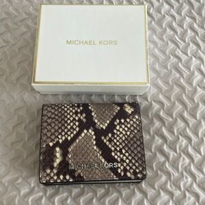 Michael Kors Snake skin wallet
